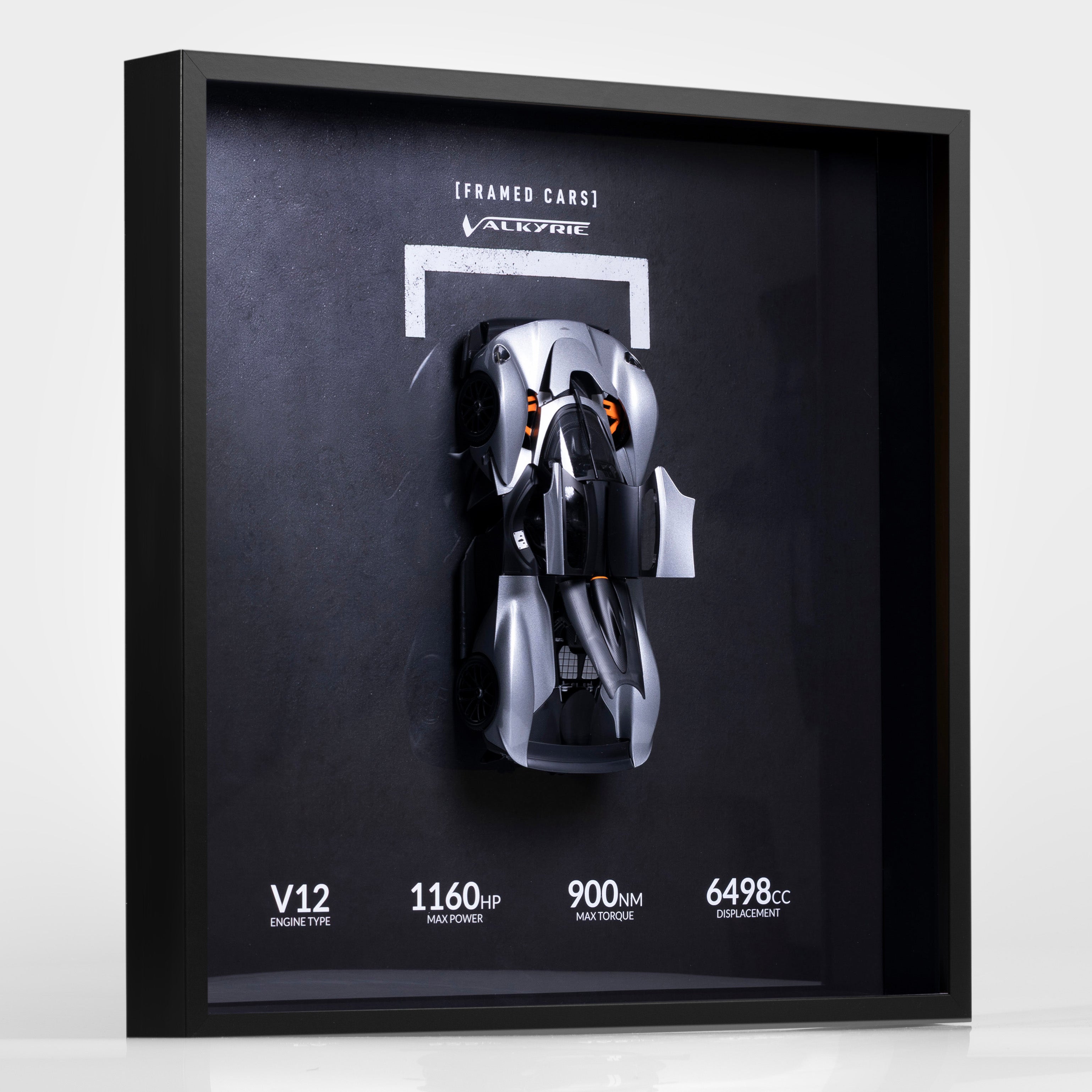 Aston Martin Valkyrie Ethanol Silver - 1:18