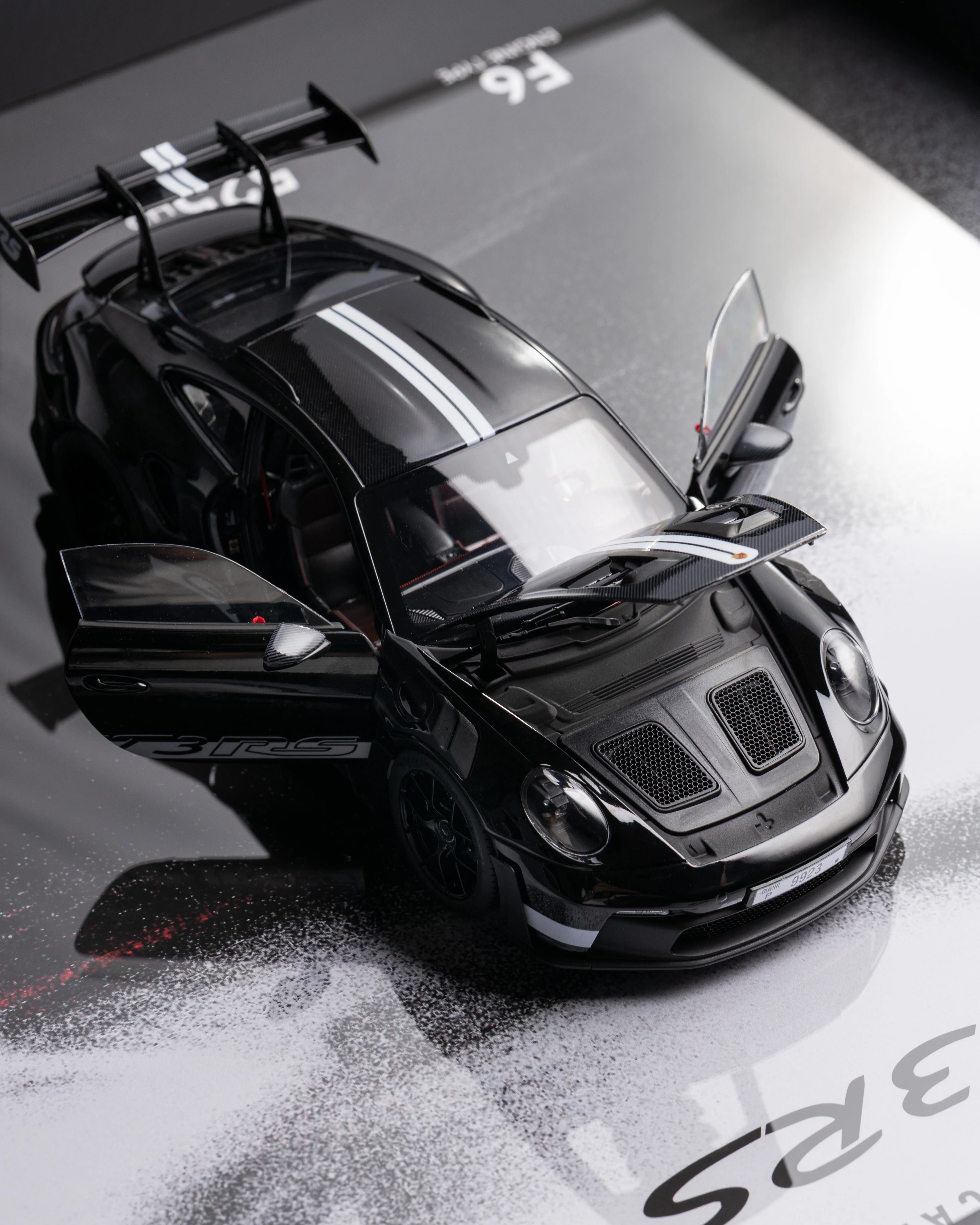 1:1 Custom Porsche GT3RS - 1:18