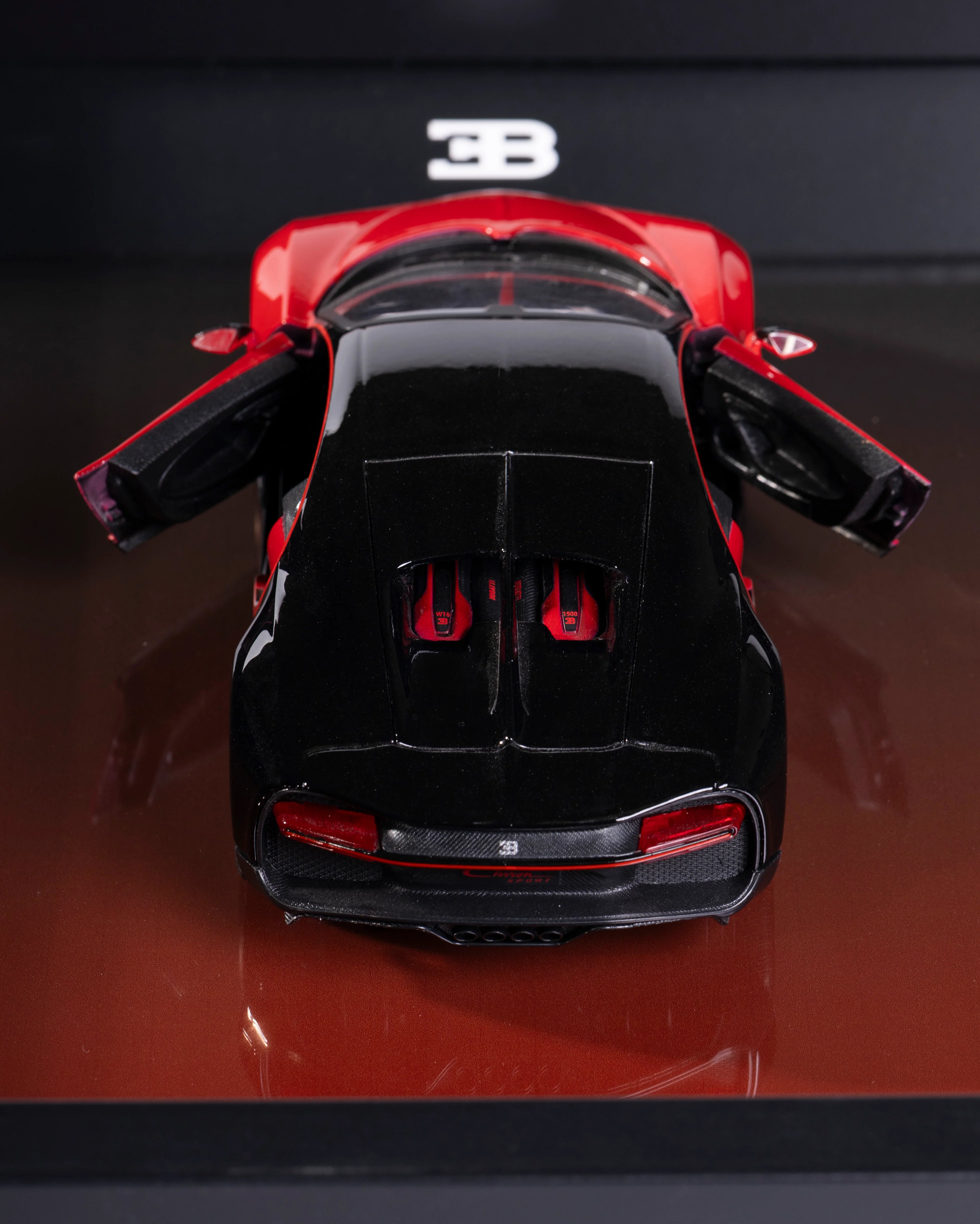 Bugatti Chiron - 1:24