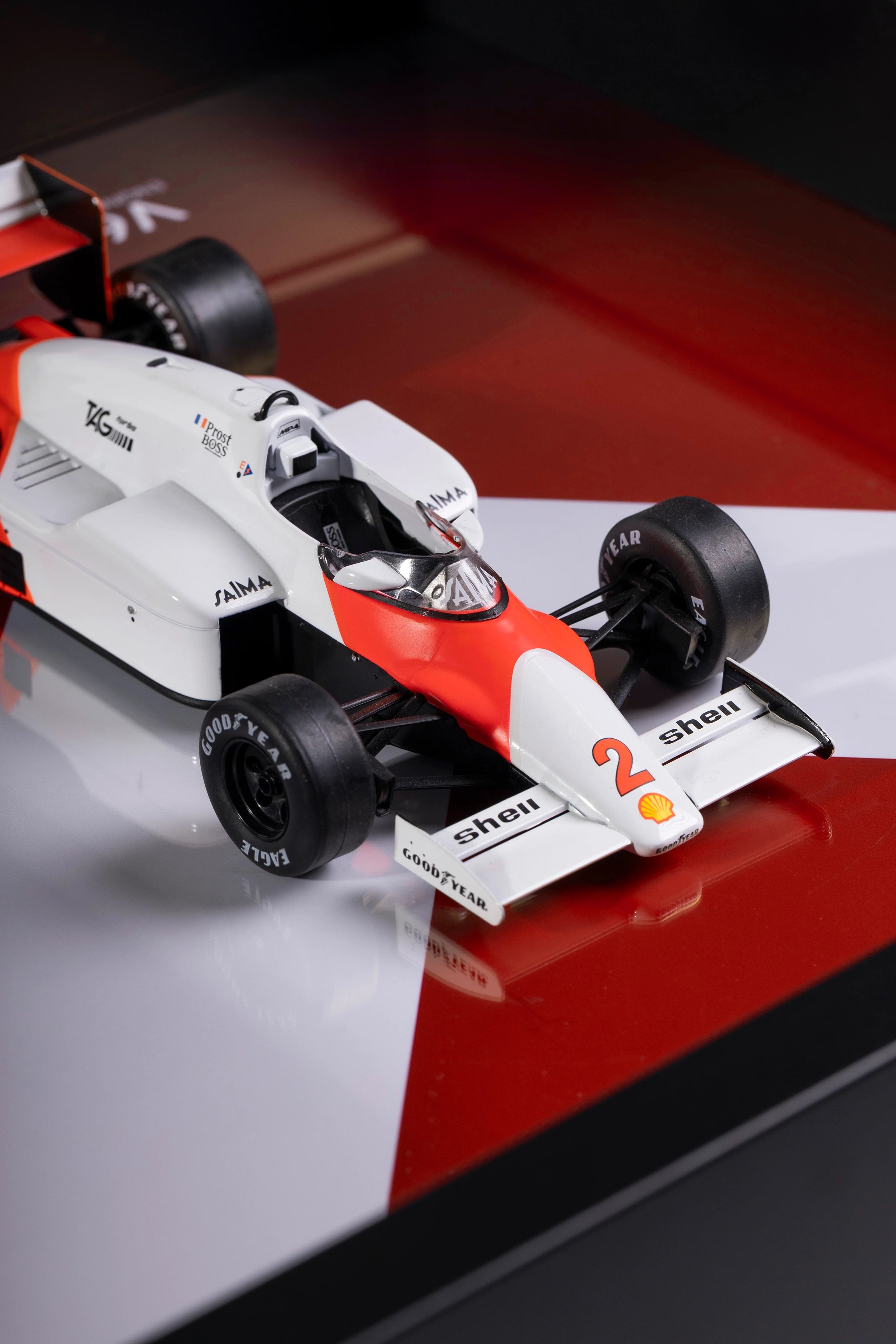 F1 McLaren MP4/2B Alain Prost - 1:24