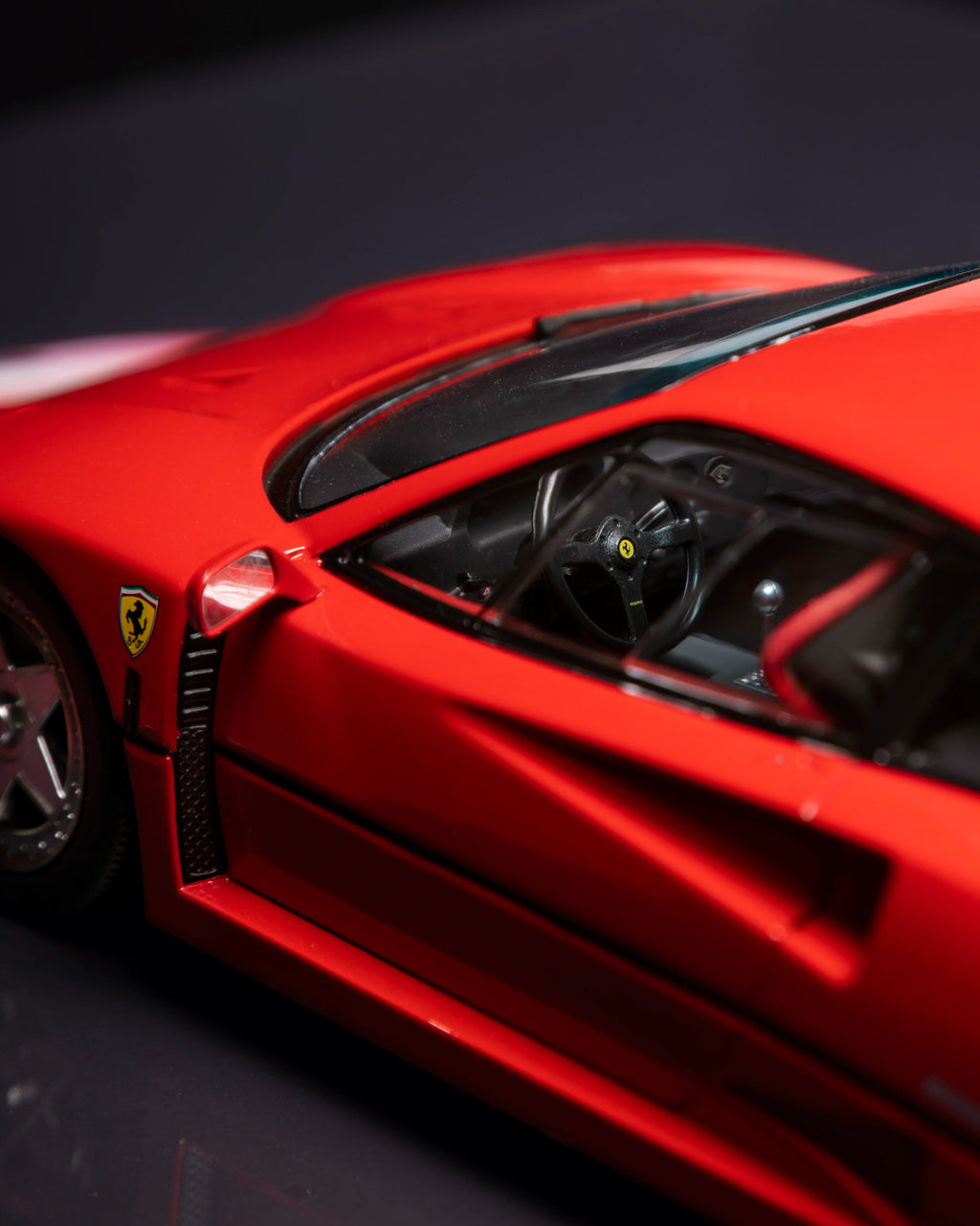 Ferrari F40 - 1:18