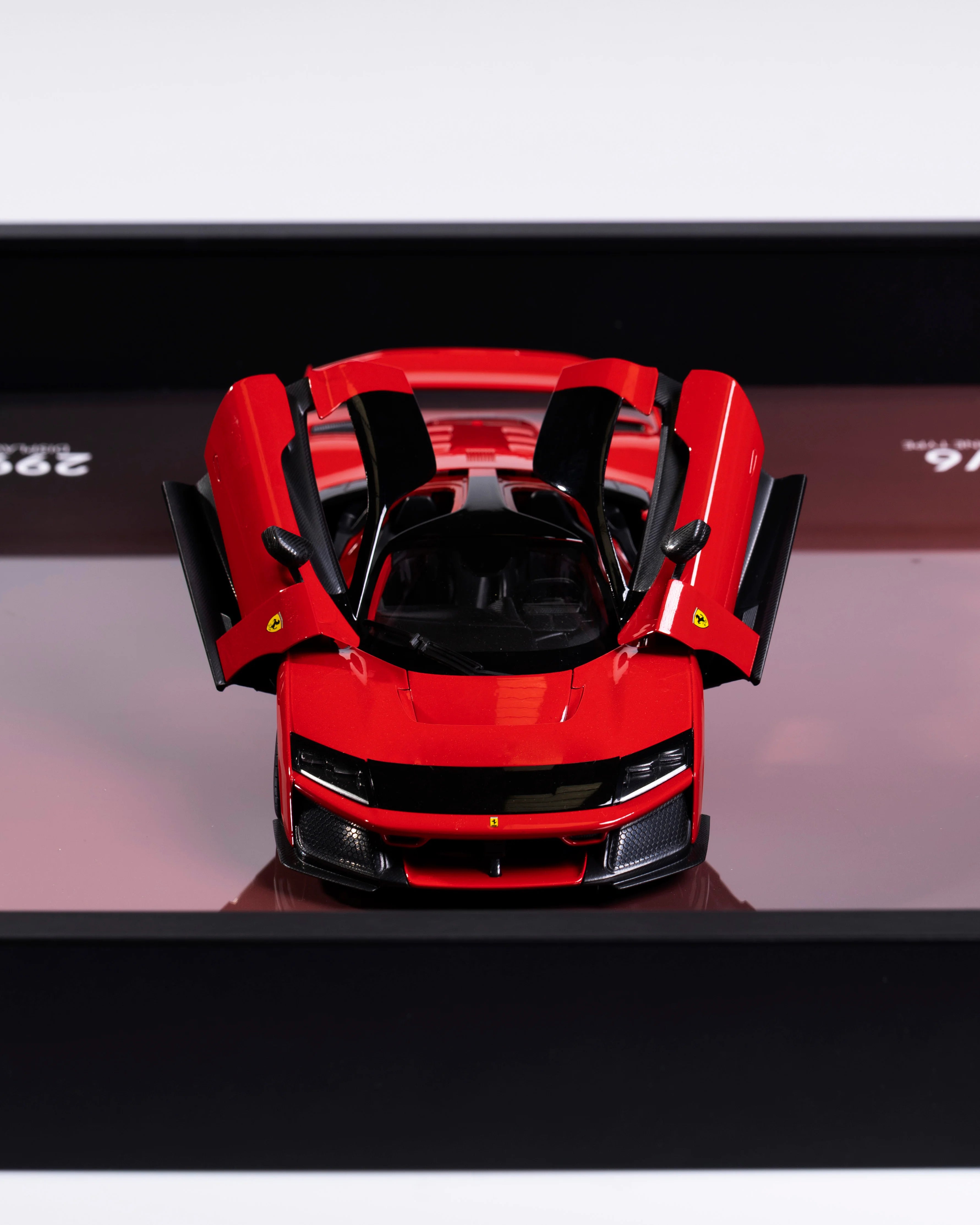Ferrari F80 - 1:18