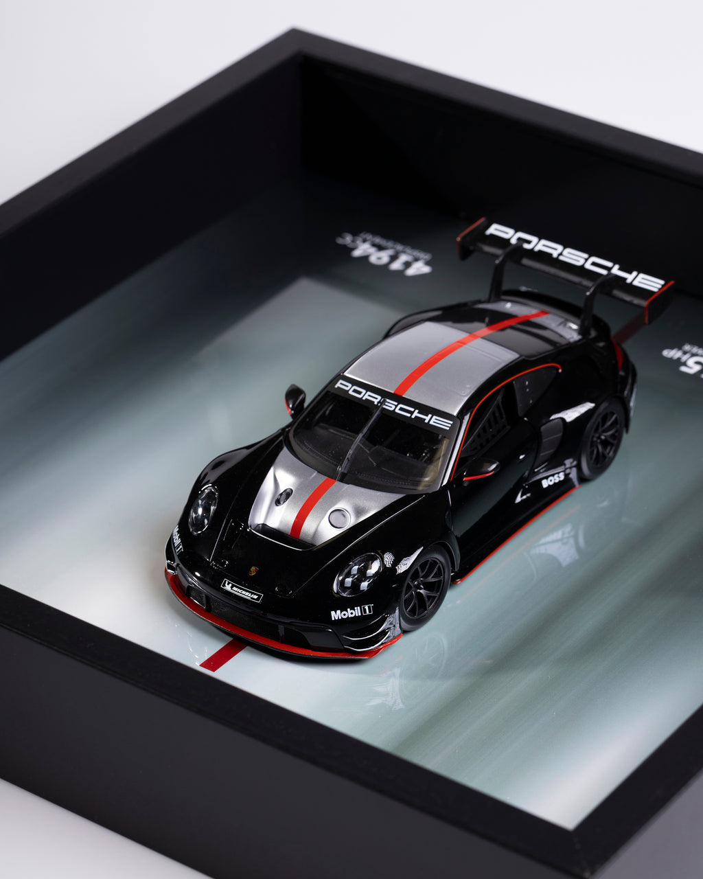 Porsche GT3 R - 1:24