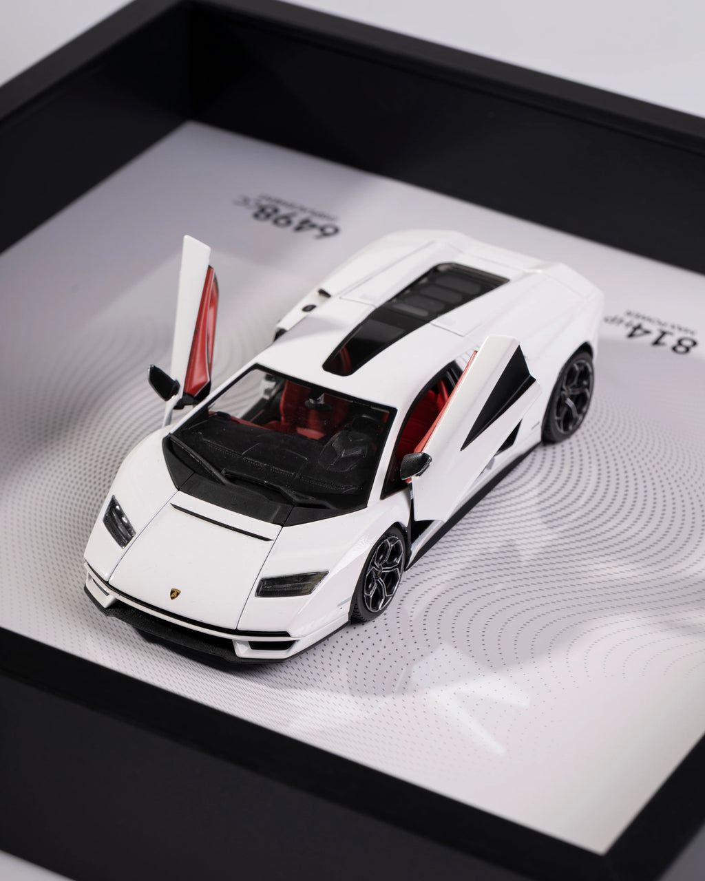 Lamborghini Countach LPI 800-4 - 1:24