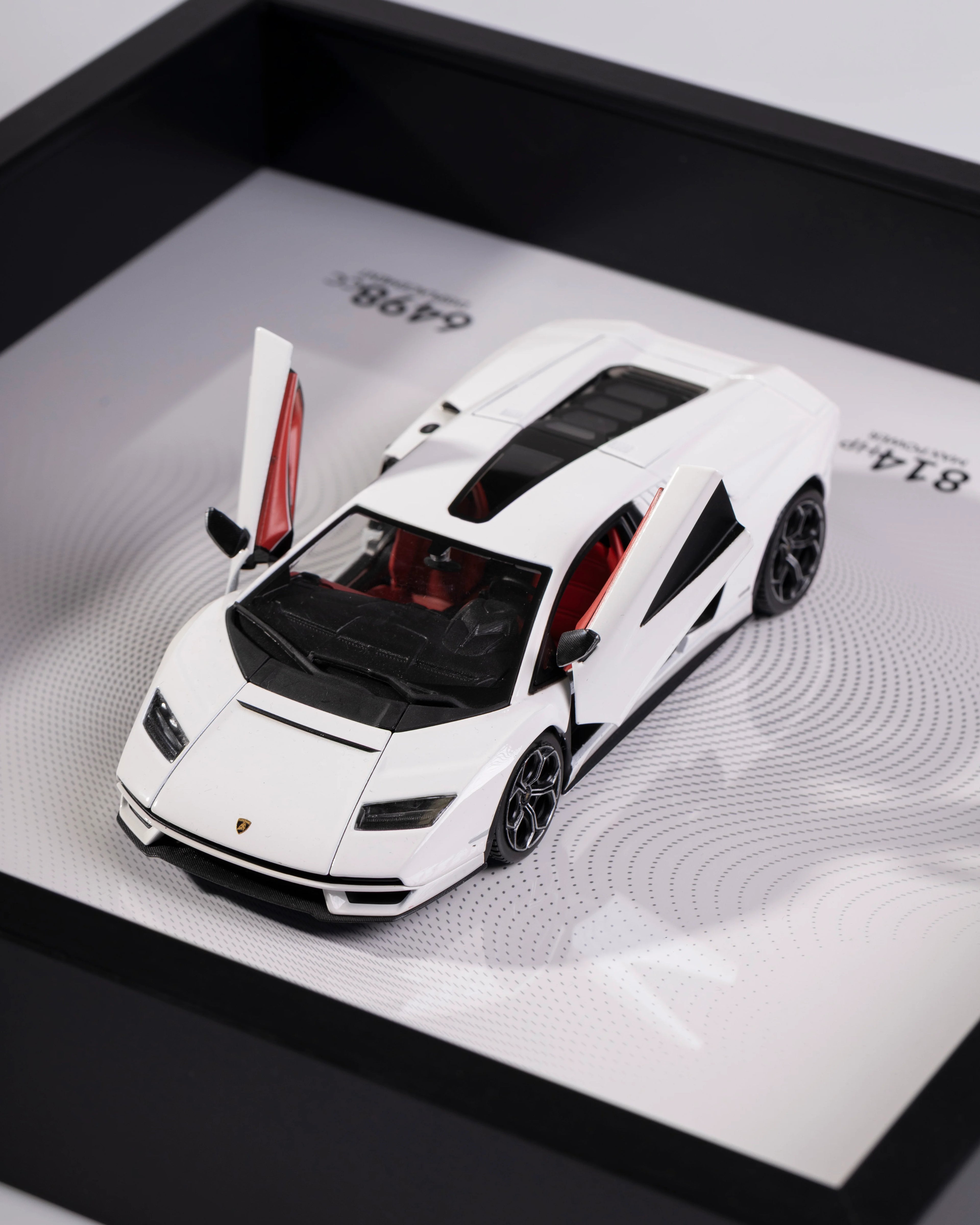 Lamborghini Countach LPI 800-4 - 1:24
