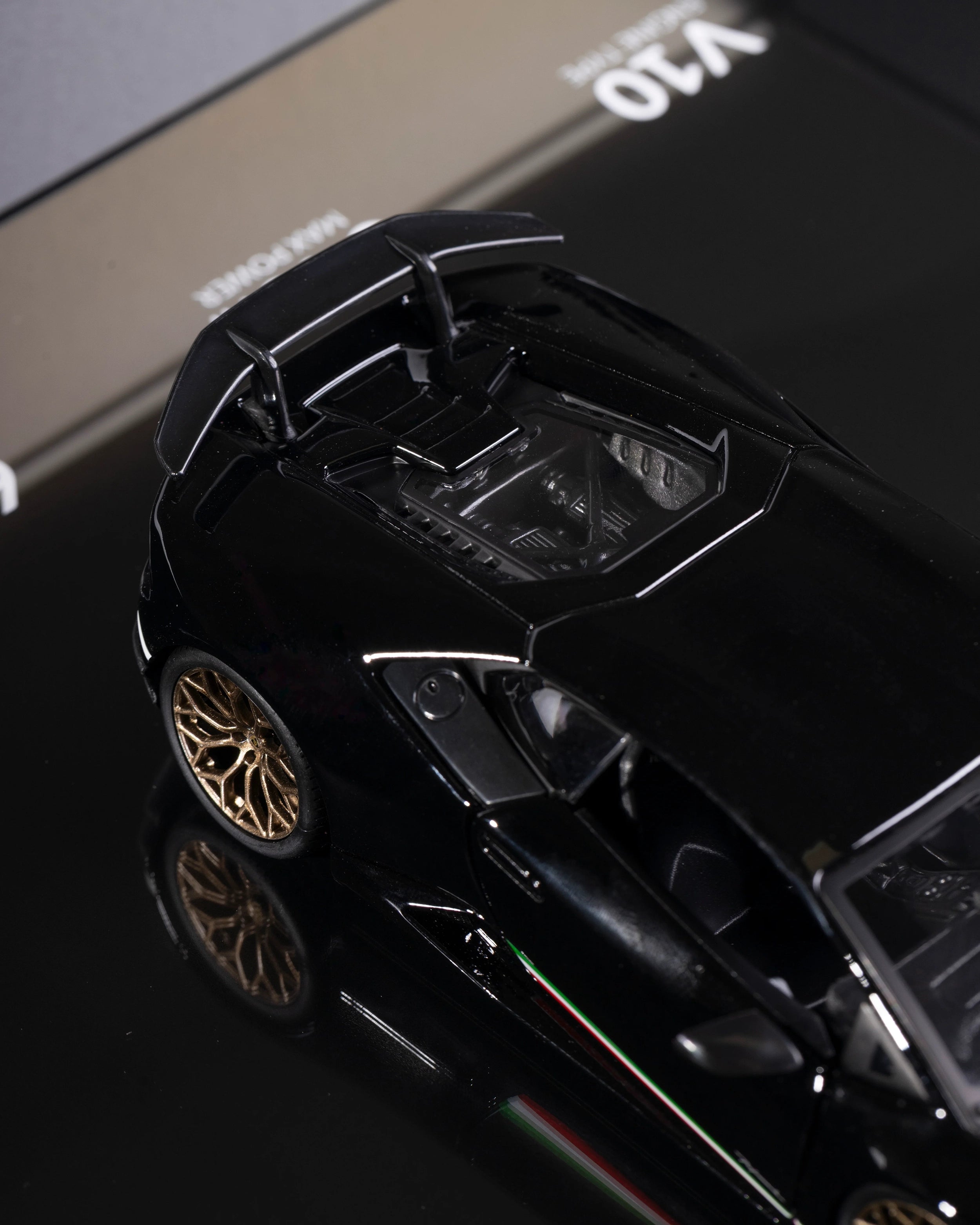 Lamborghini Huracán Performante - 1:24
