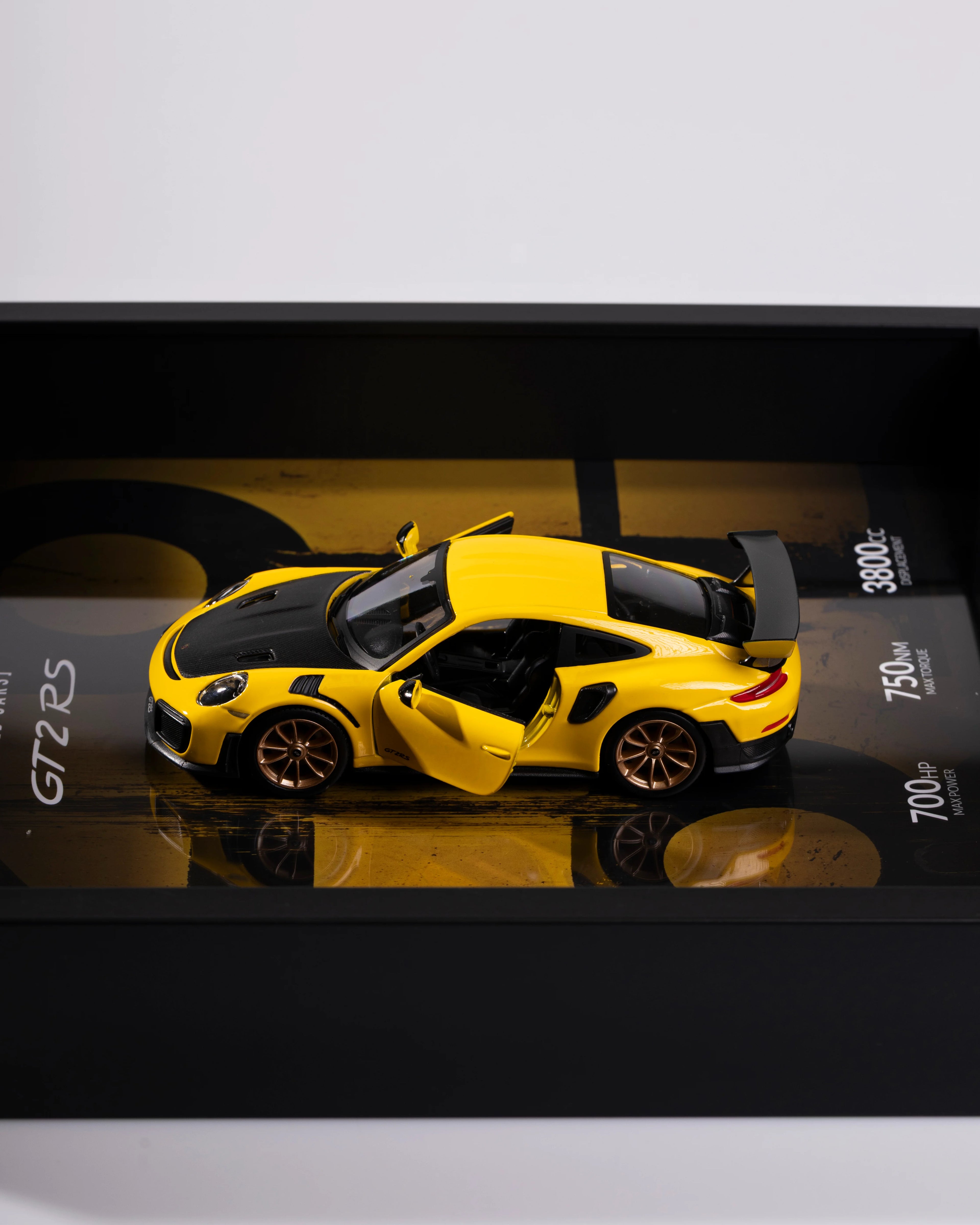 Porsche GT2 RS - 1:24