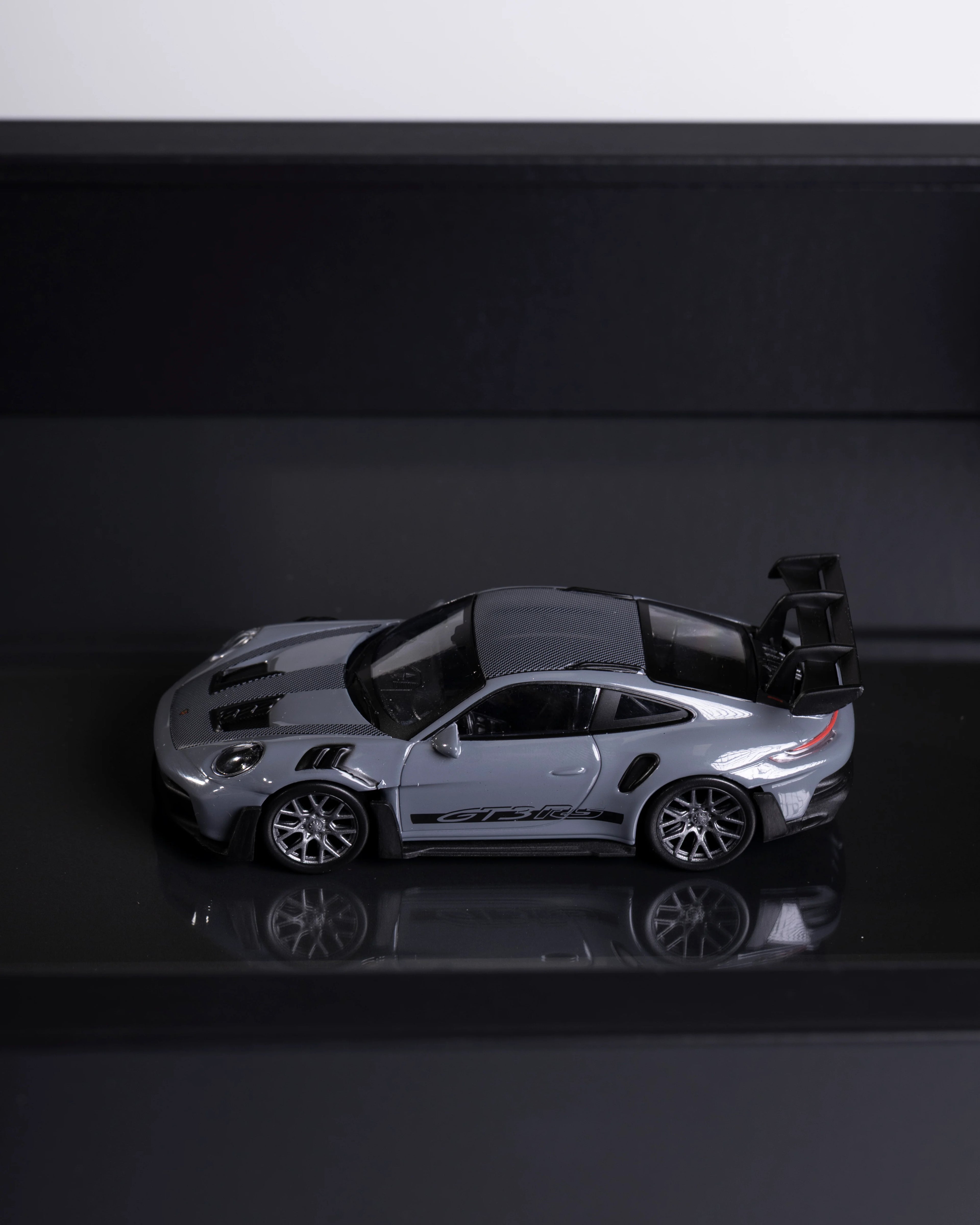 Porsche 992 GT3 RS - 1:43